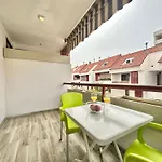 Apartment Playa Paradise *